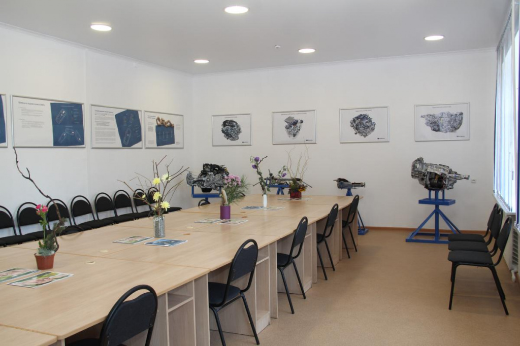 1505892046general_pages_20_September_2017_i32625_proshlo_otkrytie_klassa_s (1).JPG